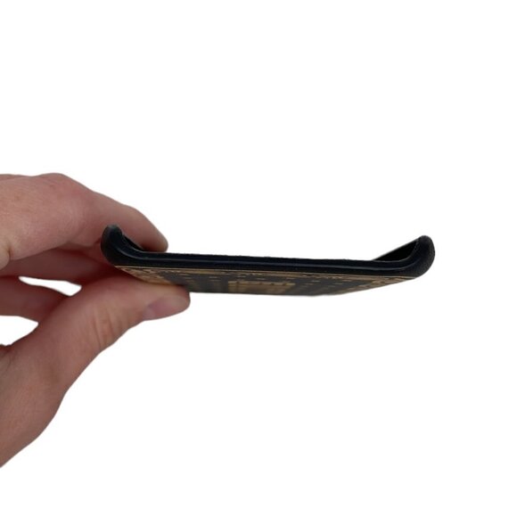 Gucci NWT iPhone Case / Cover 7 Moon Corn Maze #519695 GUCCY Gift Box - Picture 7 of 13